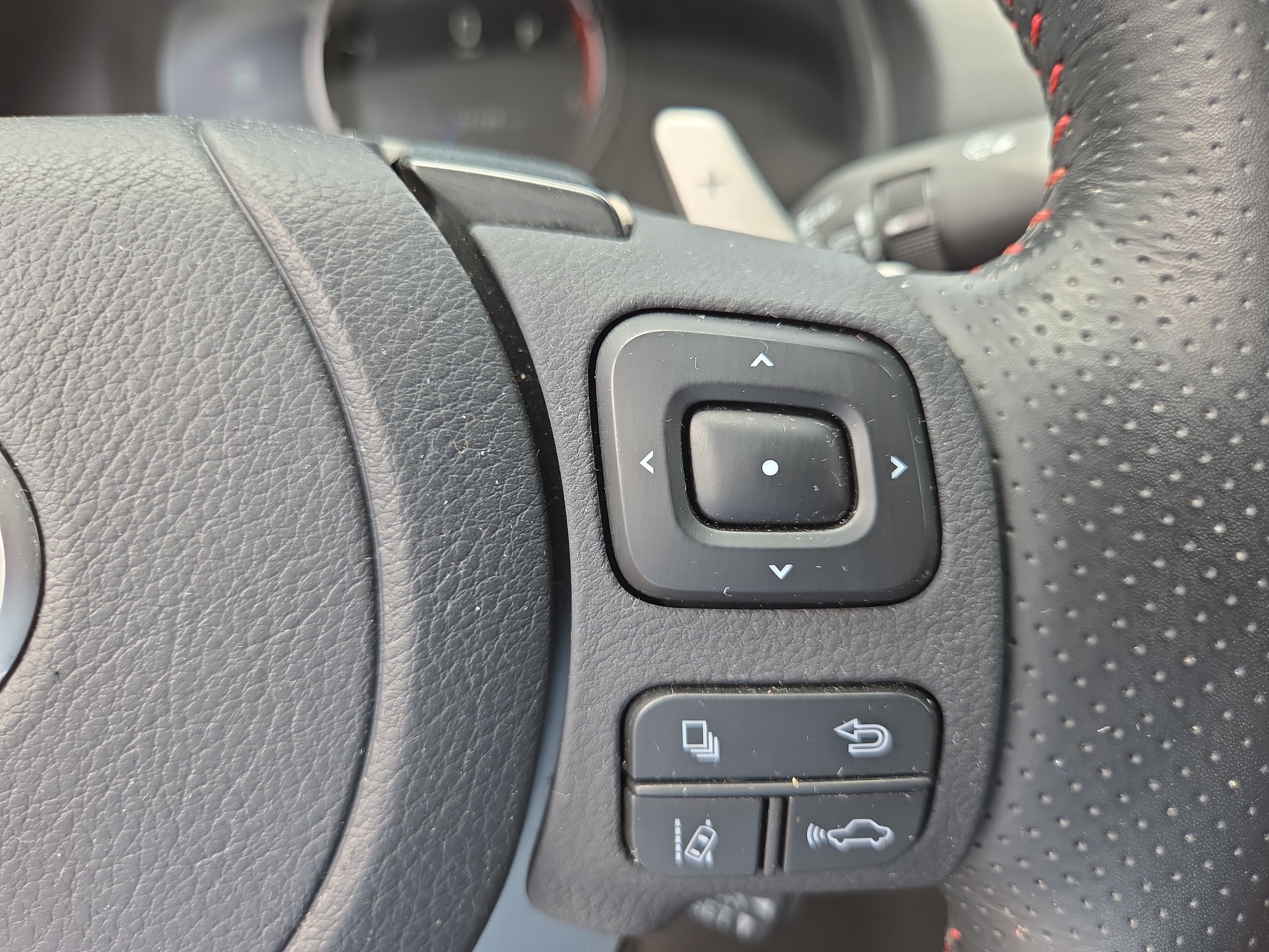 Used 2024 Lexus IS 350 F Sport AWD/4WD image 31