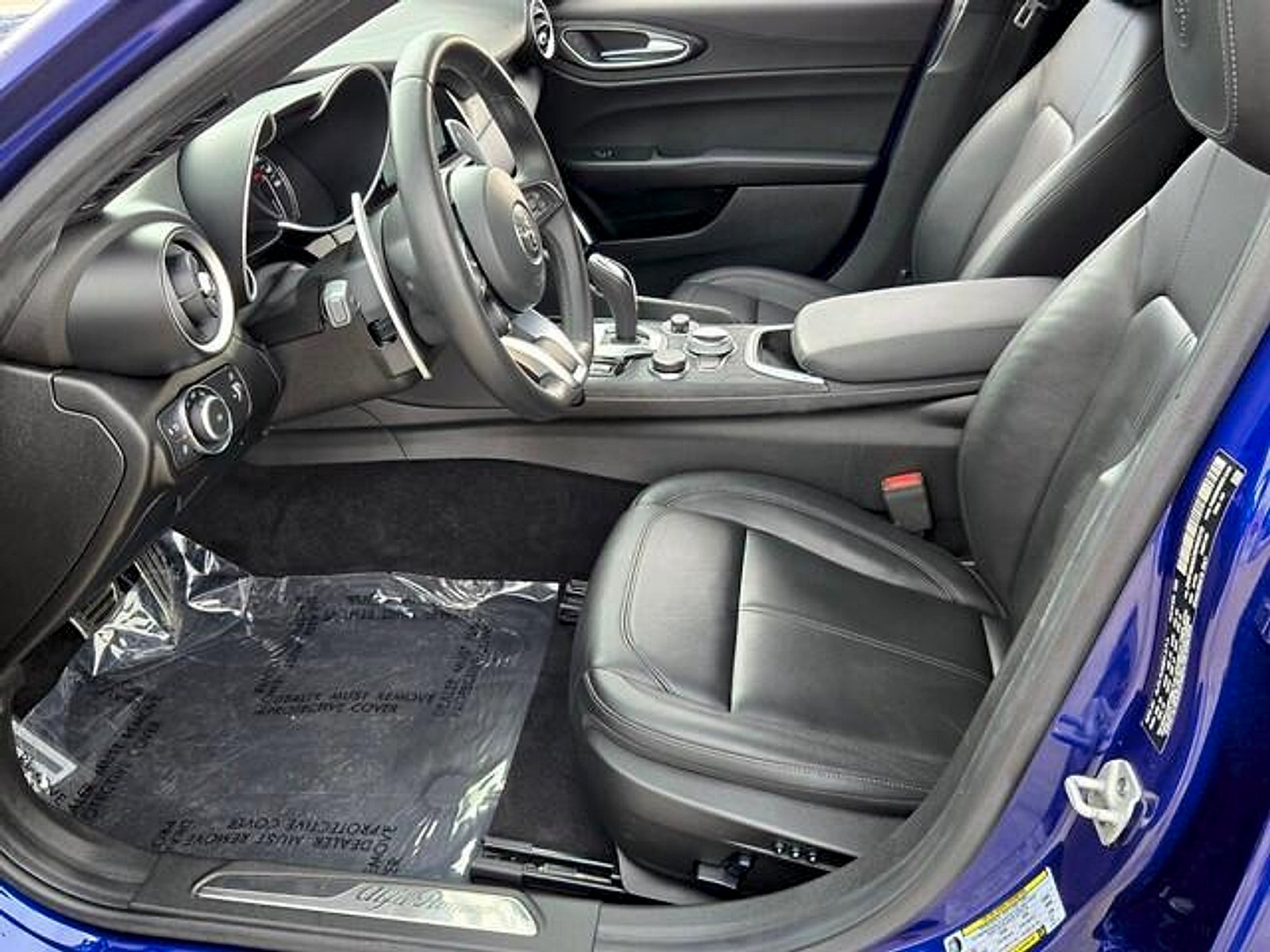 Used 2022 Alfa Romeo Giulia Sprint RWD image 10