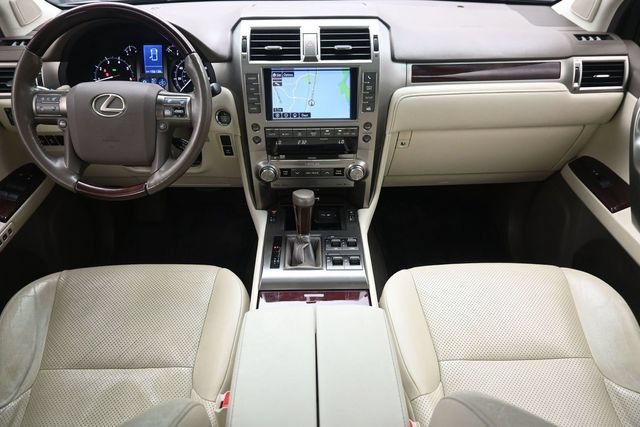 Used 2016 Lexus GX 460 Luxury AWD/4WD image 23