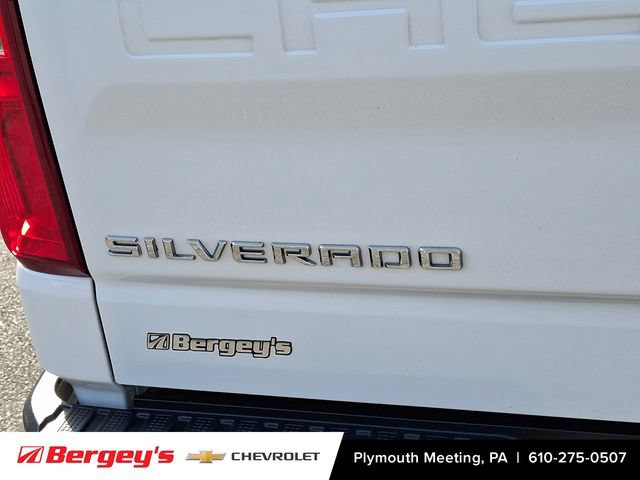 Certified 2023 Chevrolet Silverado 1500 LTZ w/ LTZ Convenience Package II AWD/4WD image 33