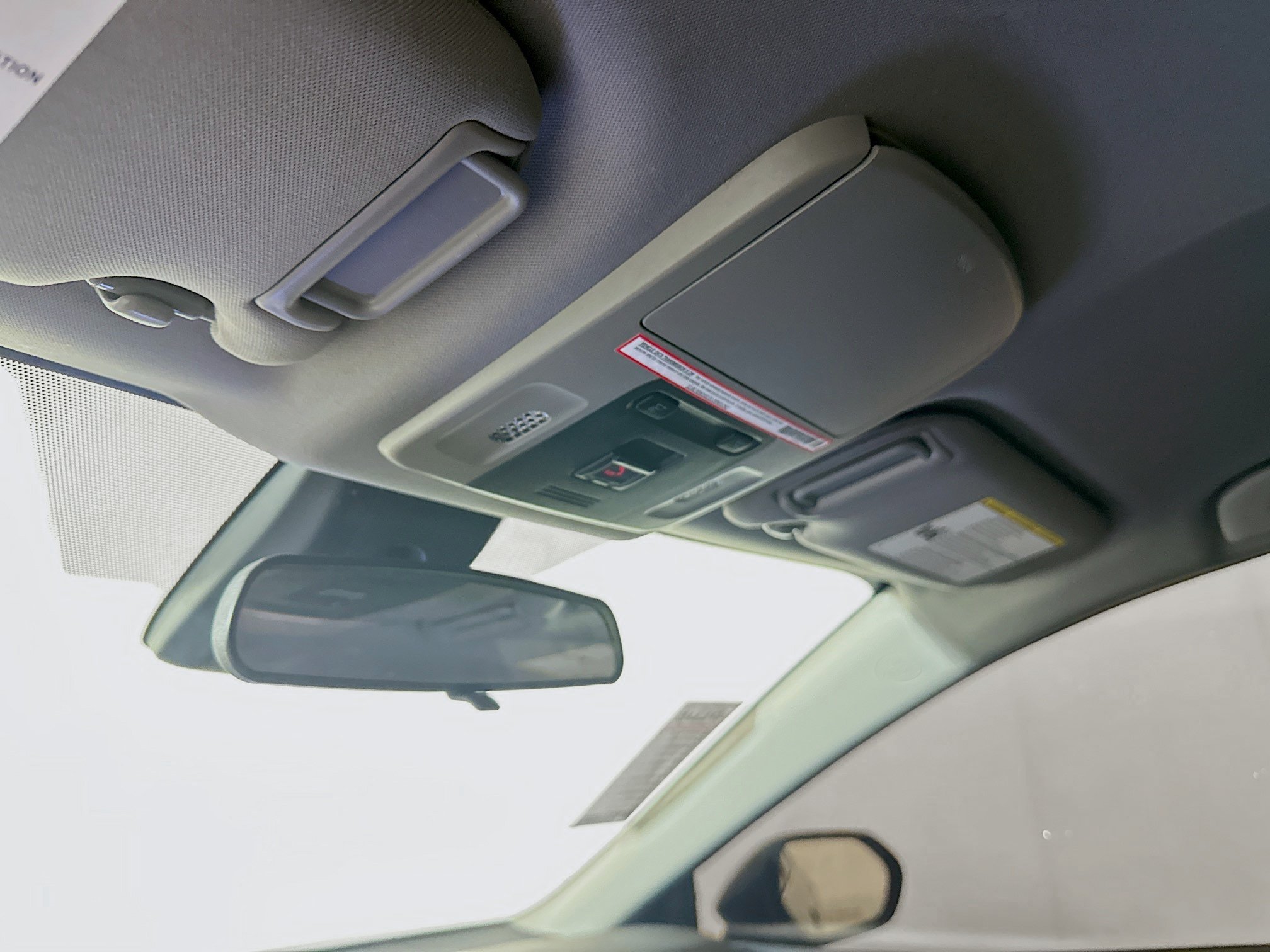 Used 2023 Toyota Camry SE FWD image 18
