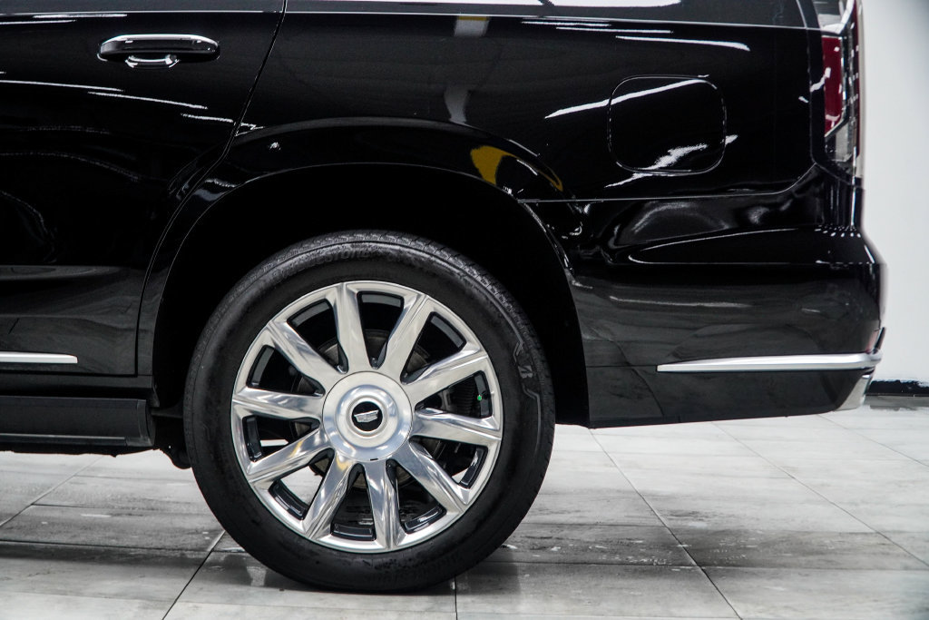Used 2024 Cadillac Escalade Premium Luxury Platinum RWD image 15