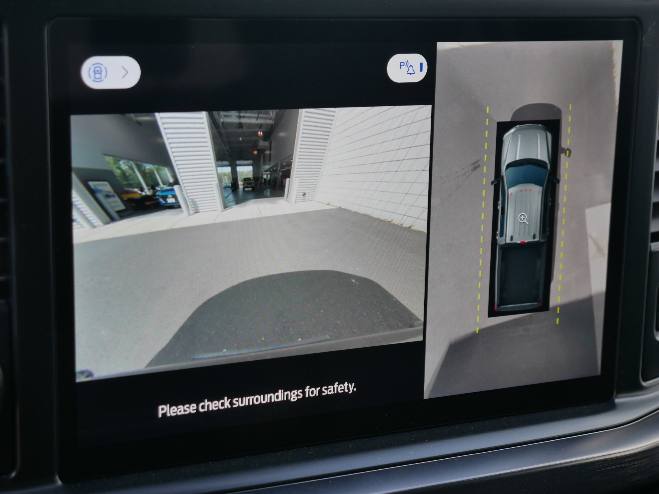 New 2025 Ford F250 Lariat w/ Lariat Ultimate Package image 17