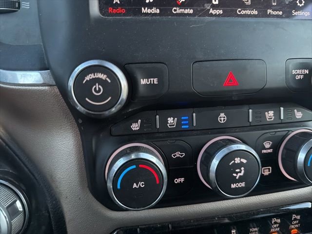 Used 2020 RAM 1500 Laramie image 31