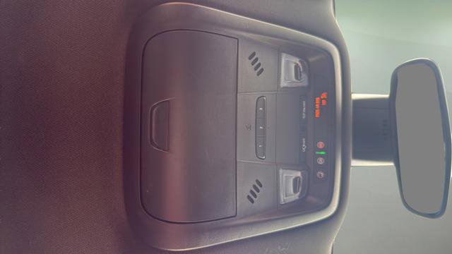 Used 2023 Buick Enclave Essence FWD image 34