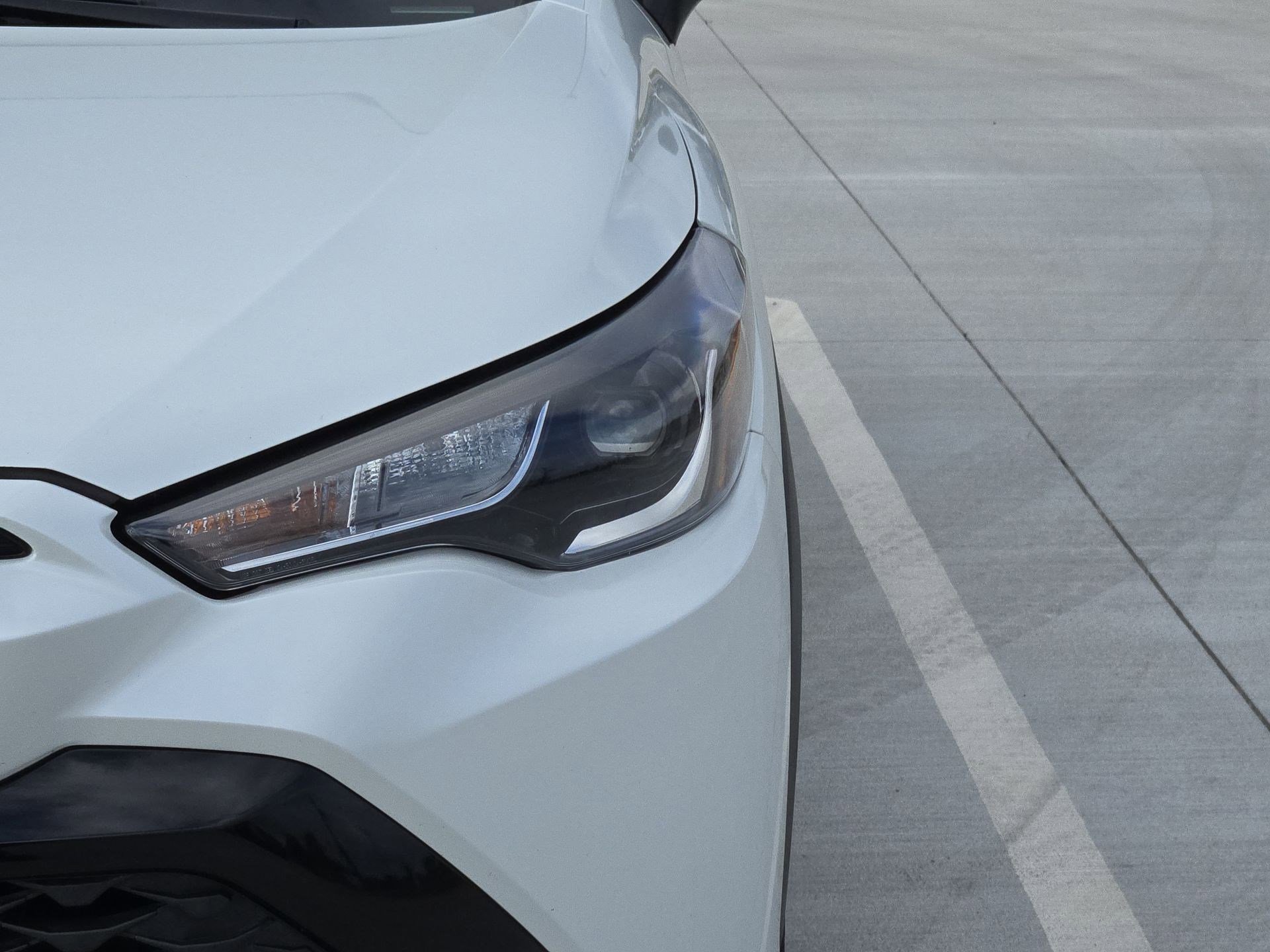 Used 2023 Toyota Corolla Cross S AWD/4WD image 10