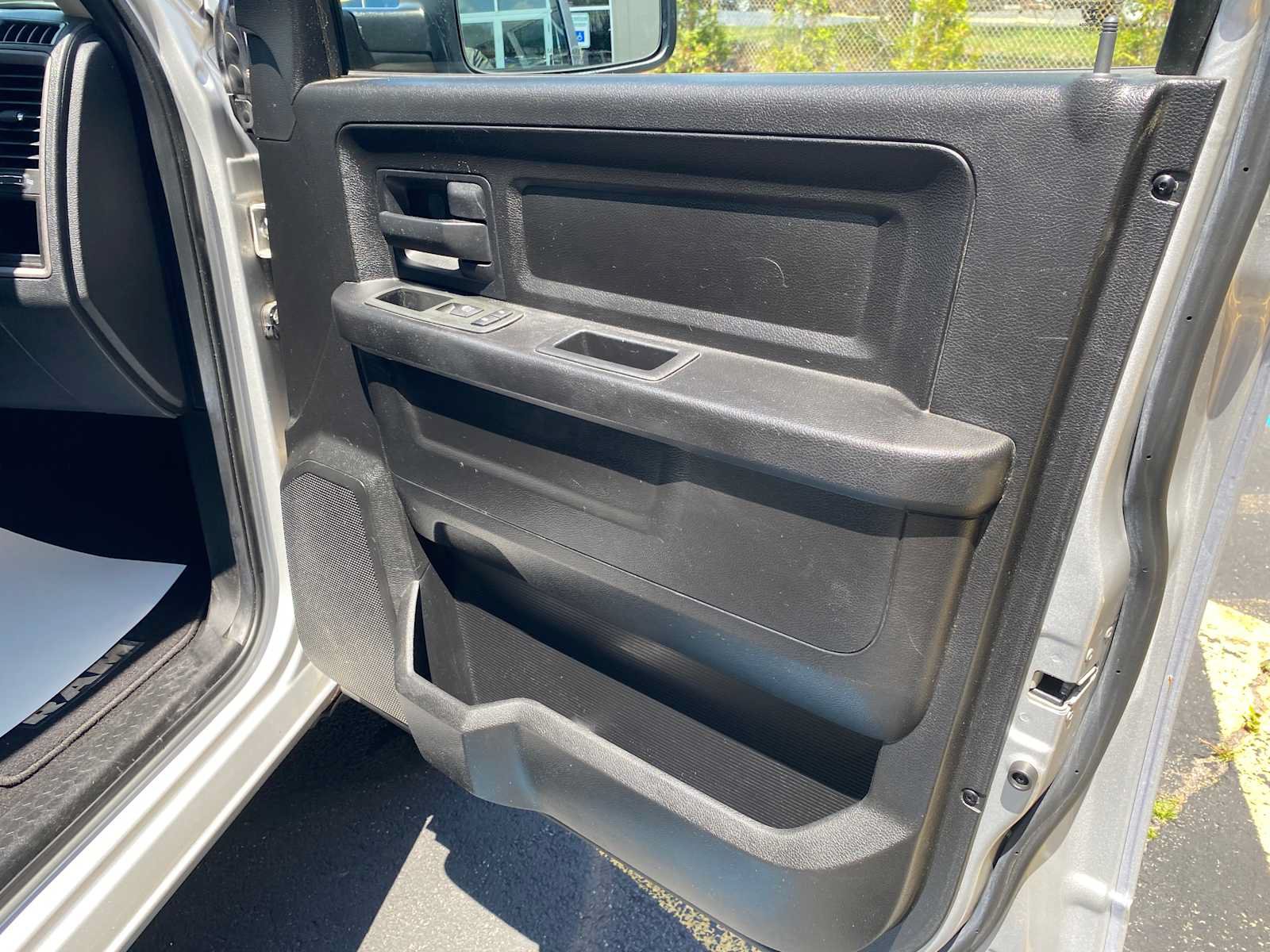 Used 2013 RAM 1500 Express AWD/4WD image 28
