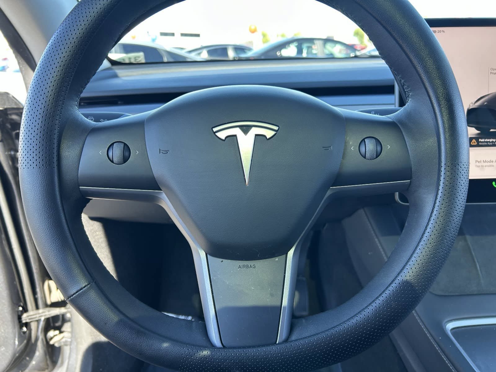 Used 2023 Tesla Model Y AWD image 27