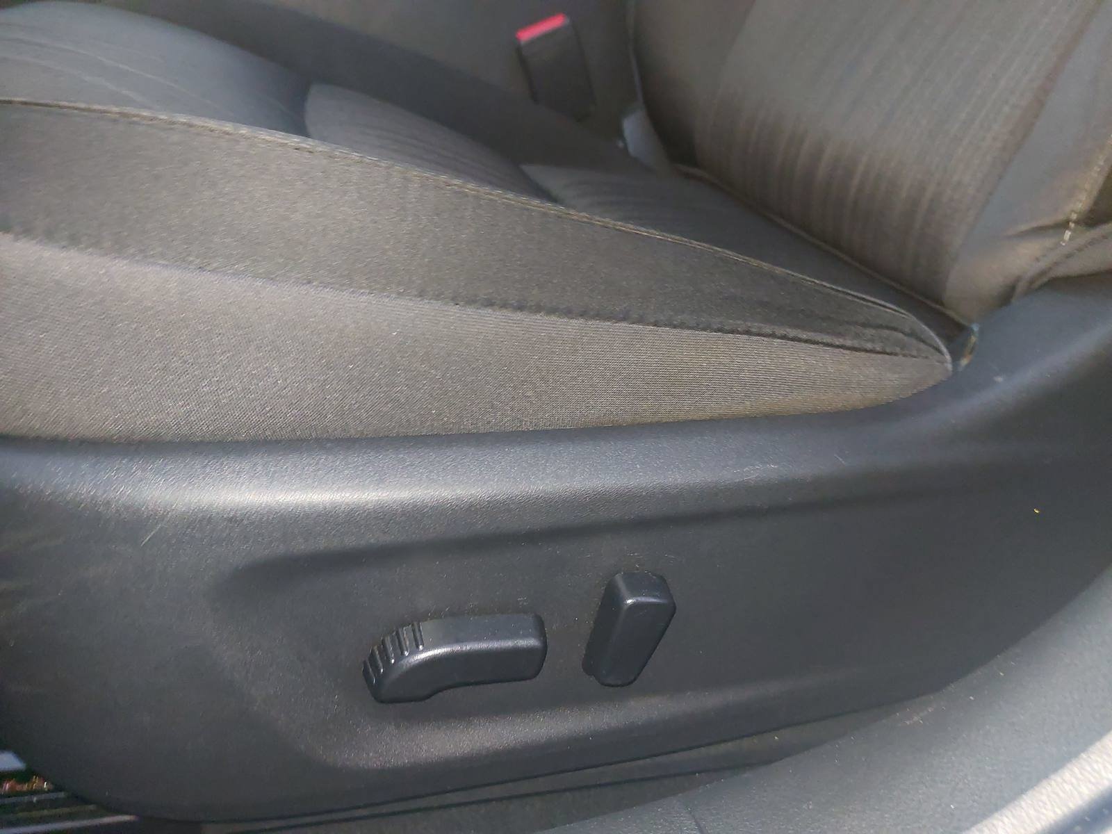 Used 2020 Nissan Altima 2.5 S FWD image 29