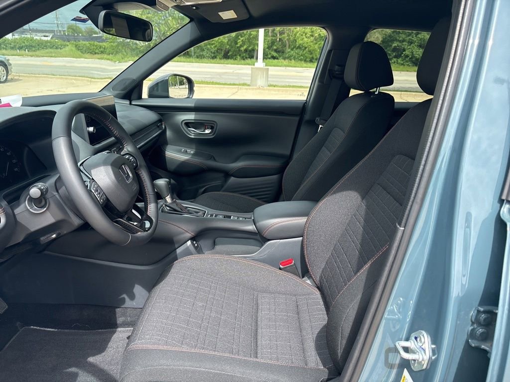 Used 2026 Honda HR-V Sport image 11