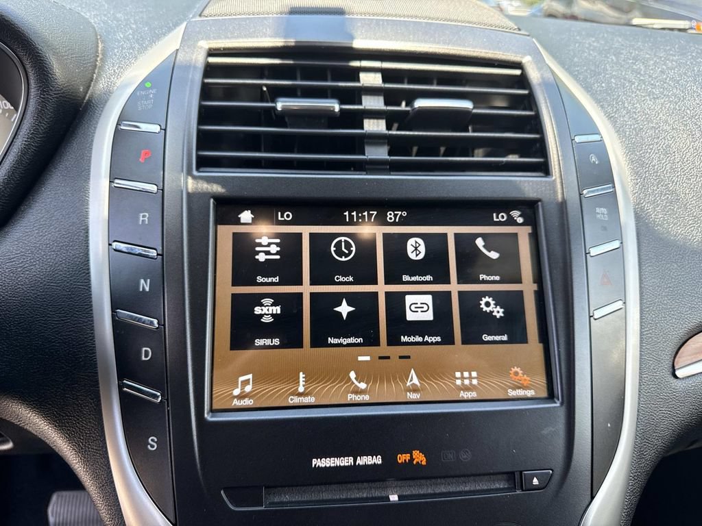 Used 2019 Lincoln MKC Reserve FWD image 23