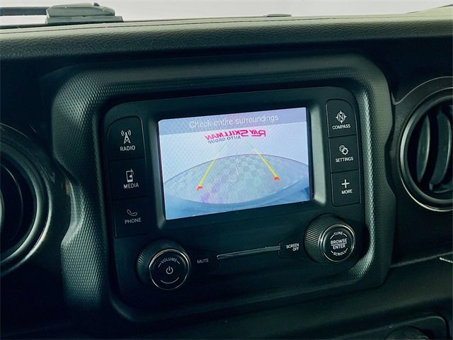 Used 2020 Jeep Wrangler Unlimited Sport image 18