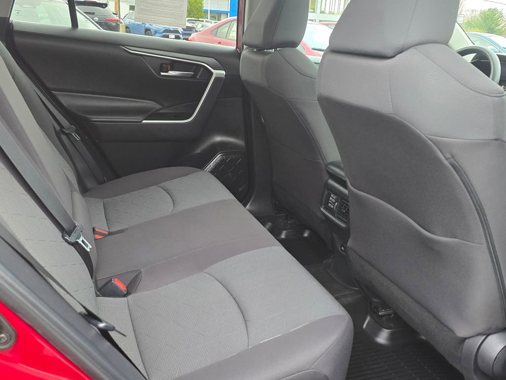 Used 2023 Toyota RAV4 XLE w/ Convenience Package AWD/4WD image 14