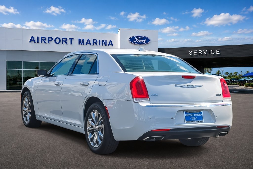 Used 2021 Chrysler 300 Touring L AWD/4WD image 6