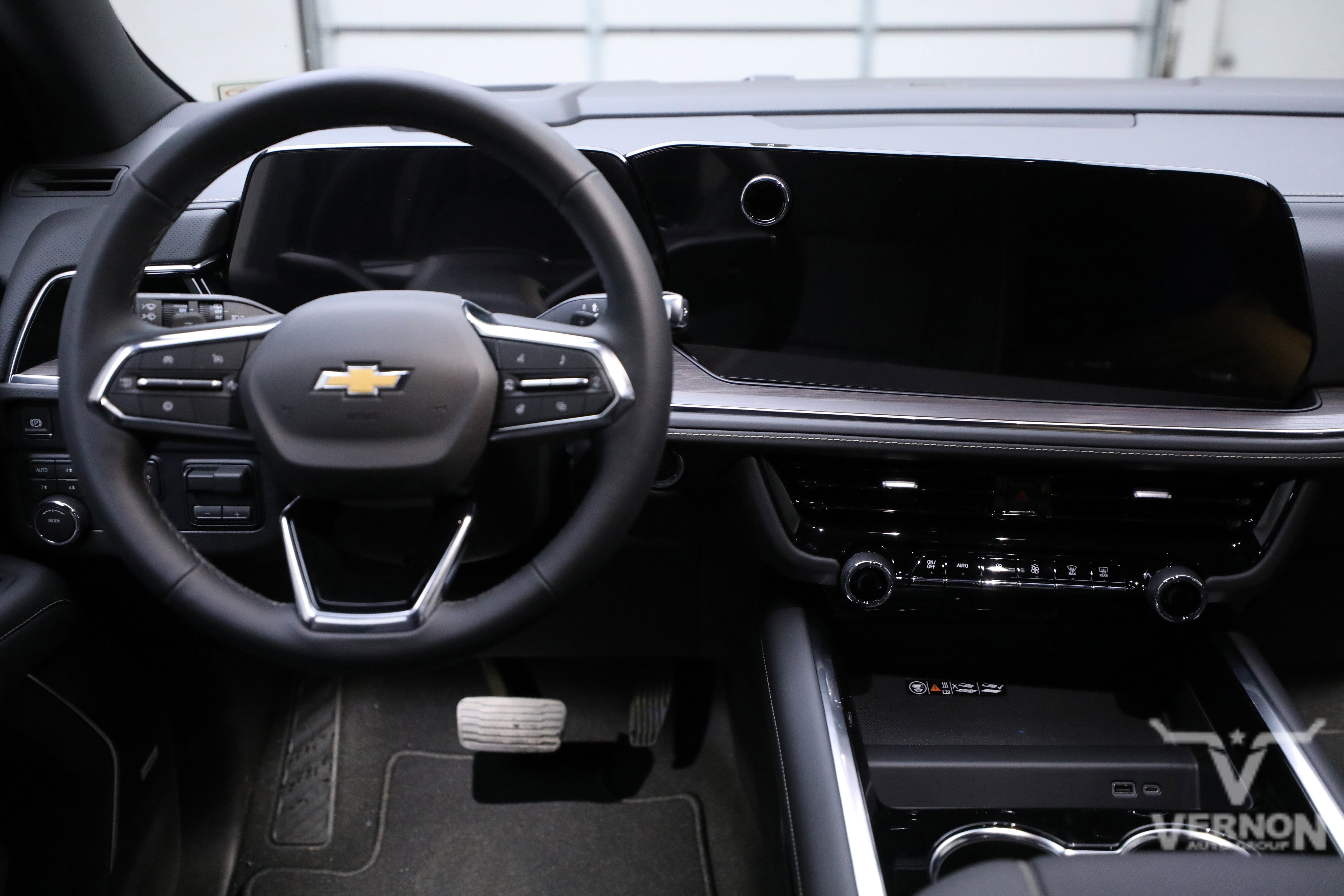 New 2026 Chevrolet Tahoe Premier w/ Sun And Tow Package image 21