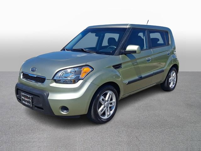 Used 2010 Kia Soul + w/ Audio Pkg image 1