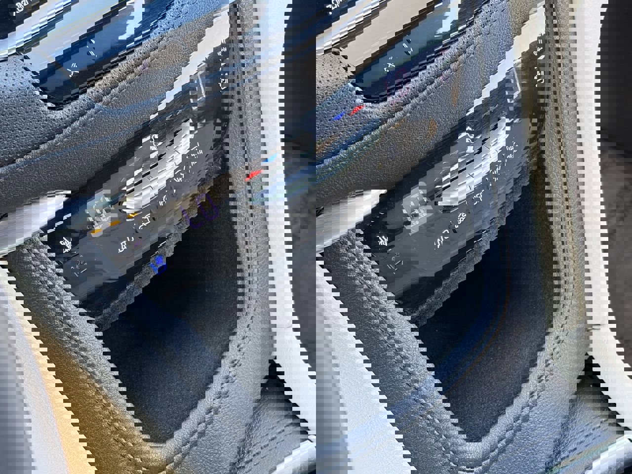 Used 2018 Cadillac XT5 Premium Luxury w/ LPO, Wheel Lock Package image 30