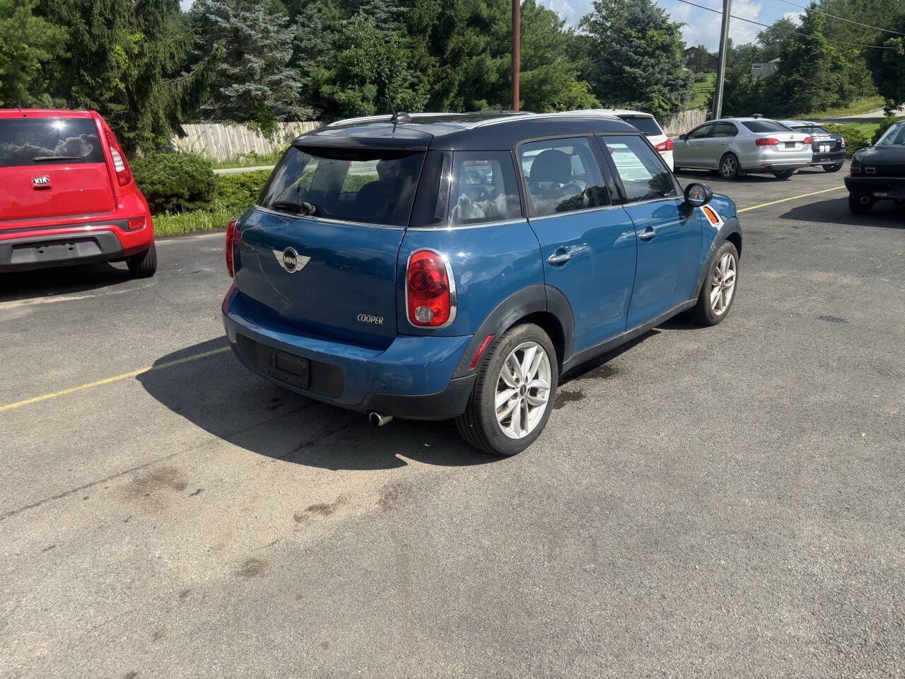 Used 2012 MINI Cooper Countryman FWD image 5
