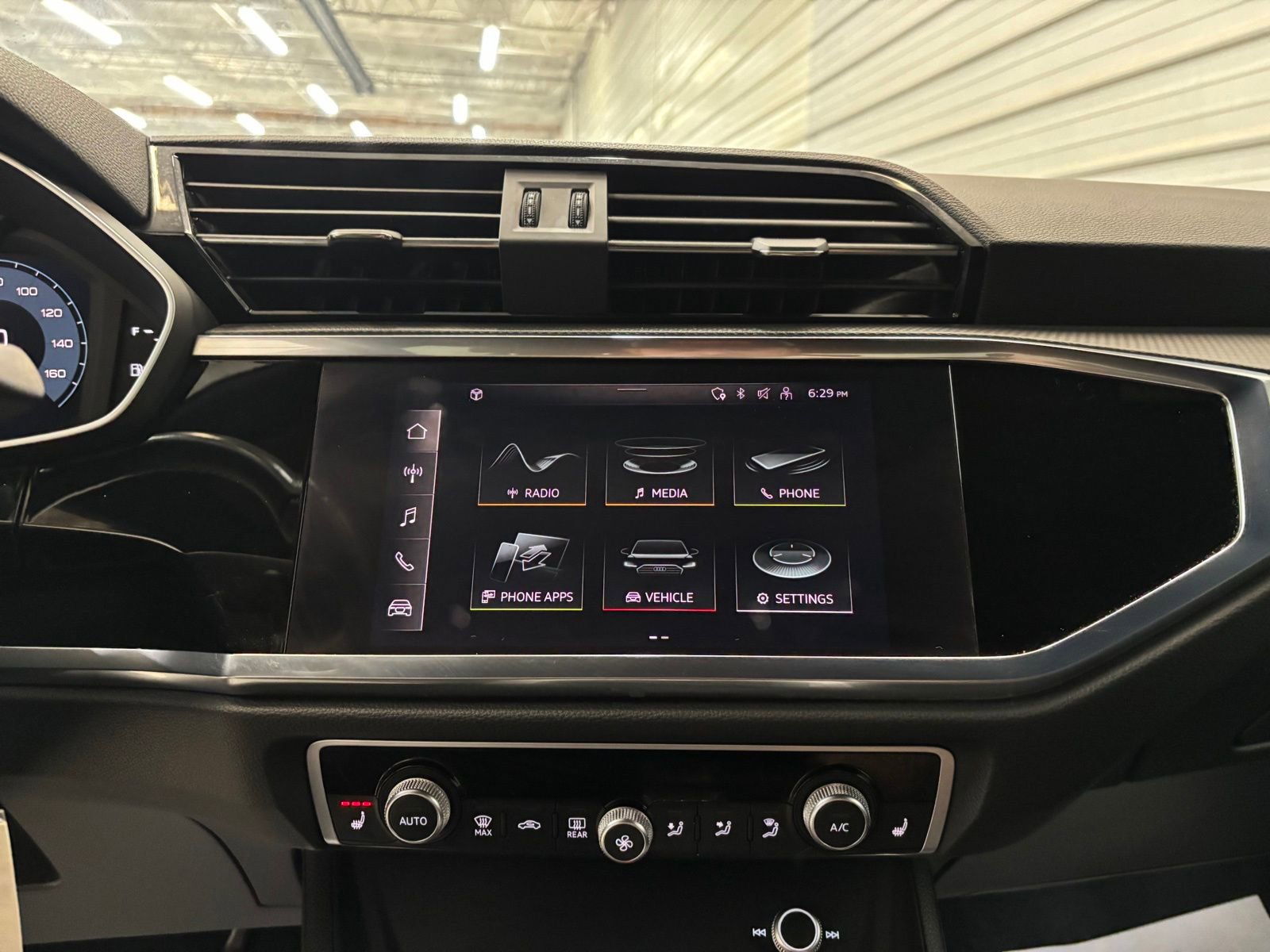 Used 2022 Audi Q3 2.0T Premium Plus image 18