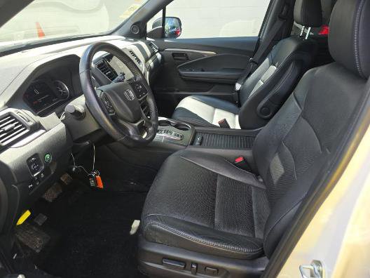 Used 2023 Honda Passport EX-L image 11