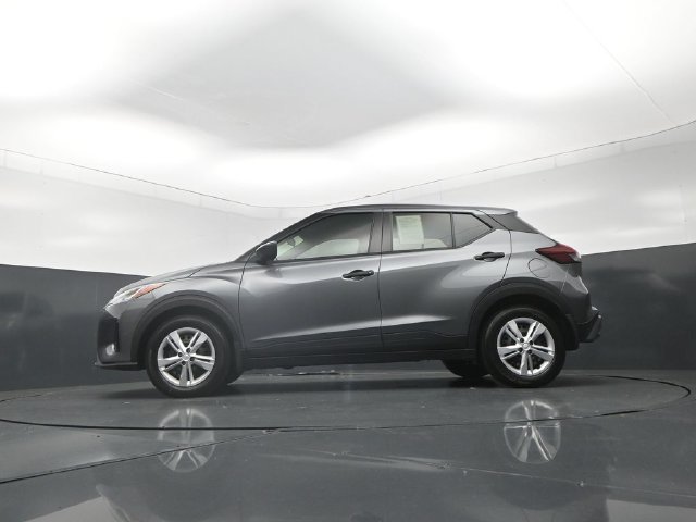 Certified 2025 Nissan Kicks Play S FWD image 31