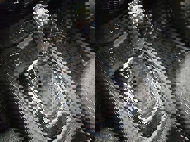 Used 2019 Nissan Rogue SL w/ Premium Package image 28