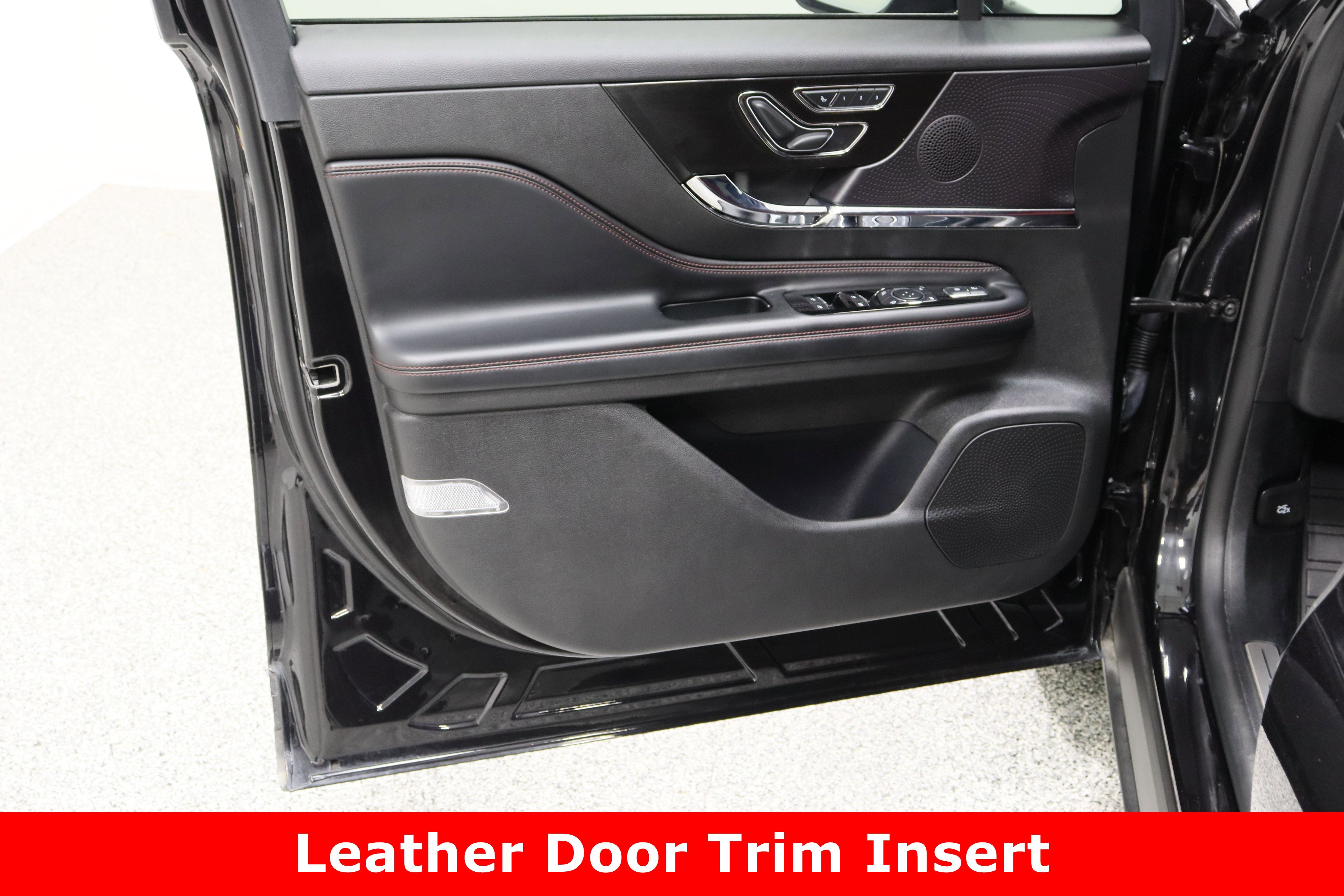 Used 2024 Lincoln Corsair Reserve w/ Equipment Group 201A image 12