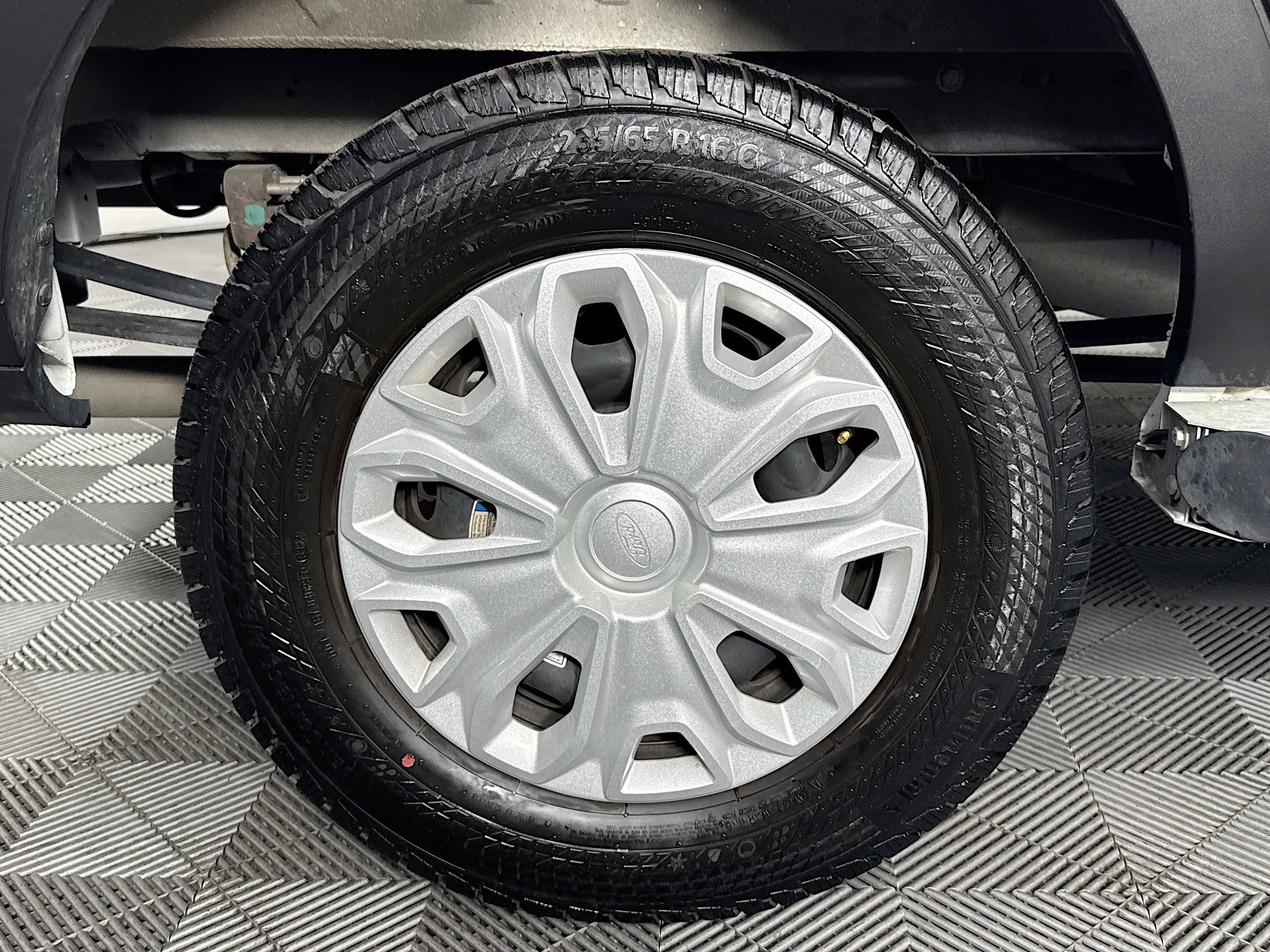 Used 2023 Ford Transit 250 Low Roof w/ Exterior Upgrade Package image 27