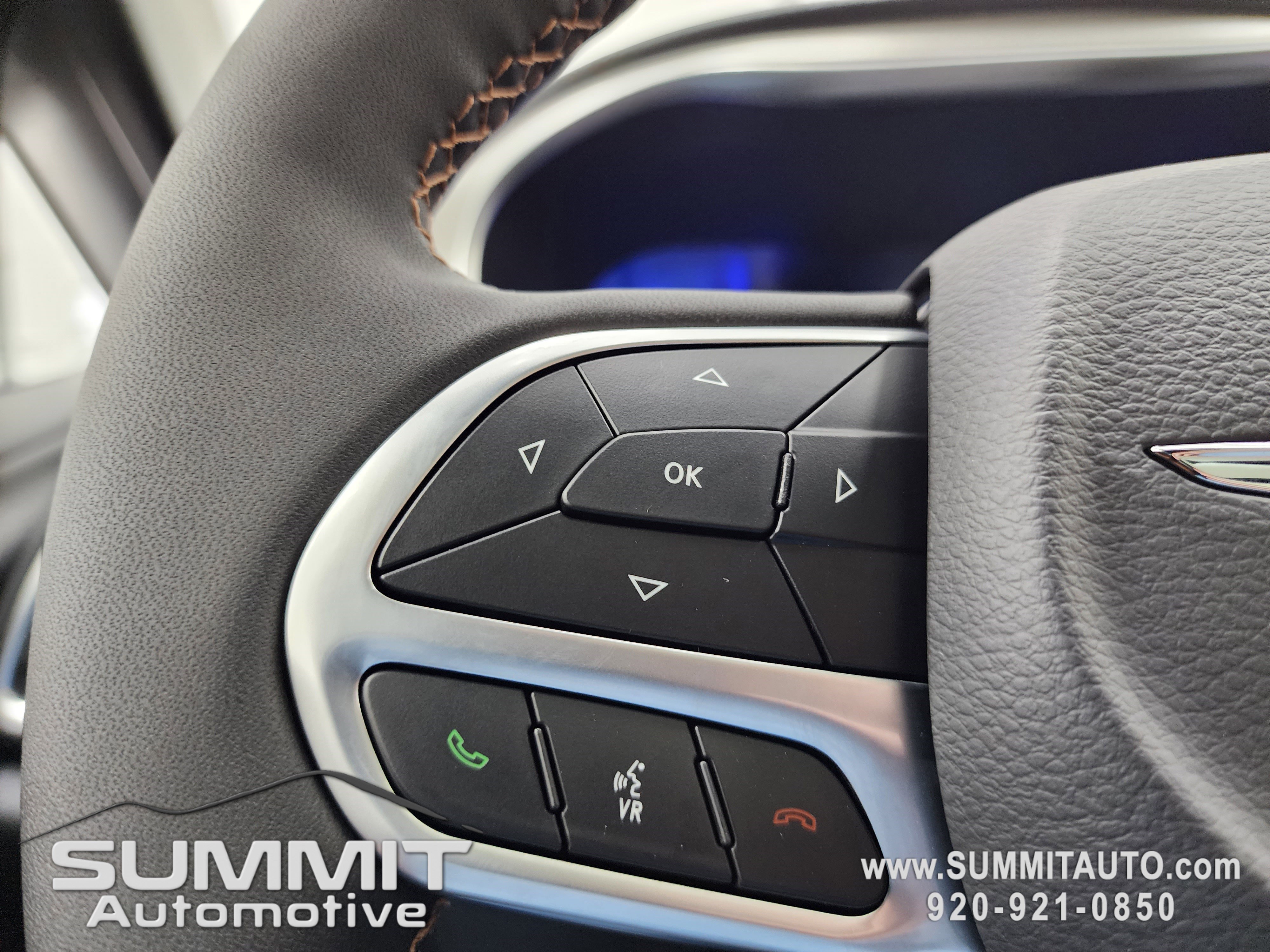 New 2026 Chrysler Pacifica Pinnacle w/ Trailer Tow Group image 16