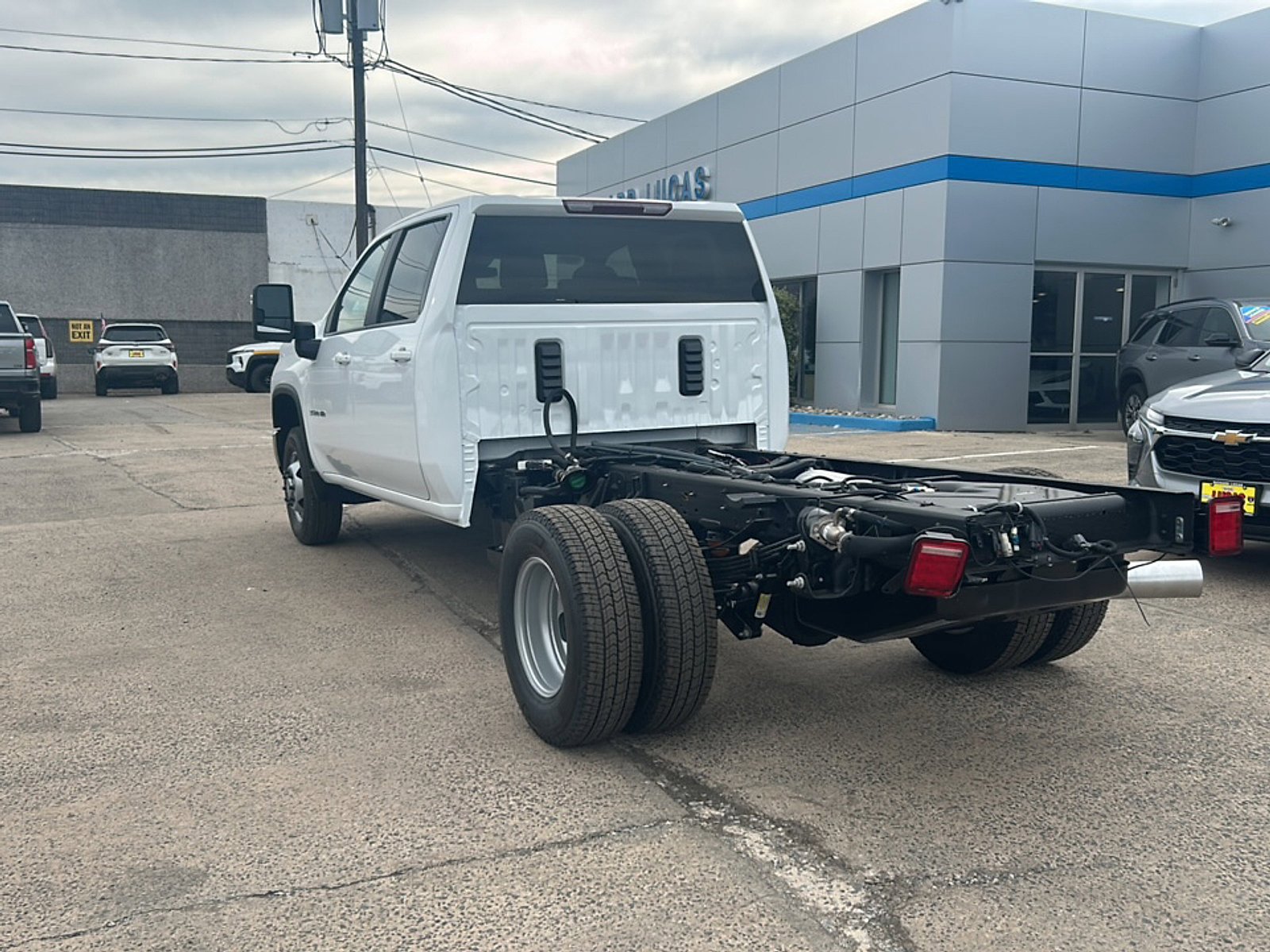 New 2026 Chevrolet Silverado 3500 LT AWD/4WD image 9