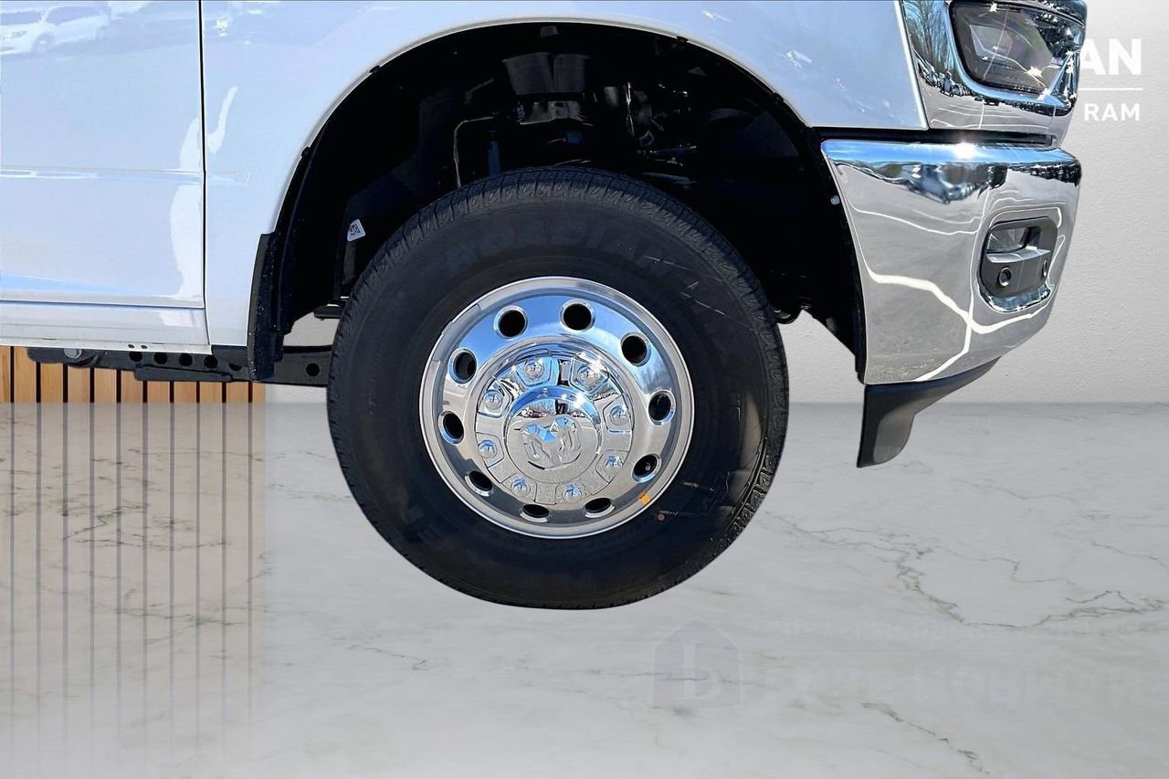New 2026 RAM 3500 Tradesman w/ Chrome Appearance Group image 32