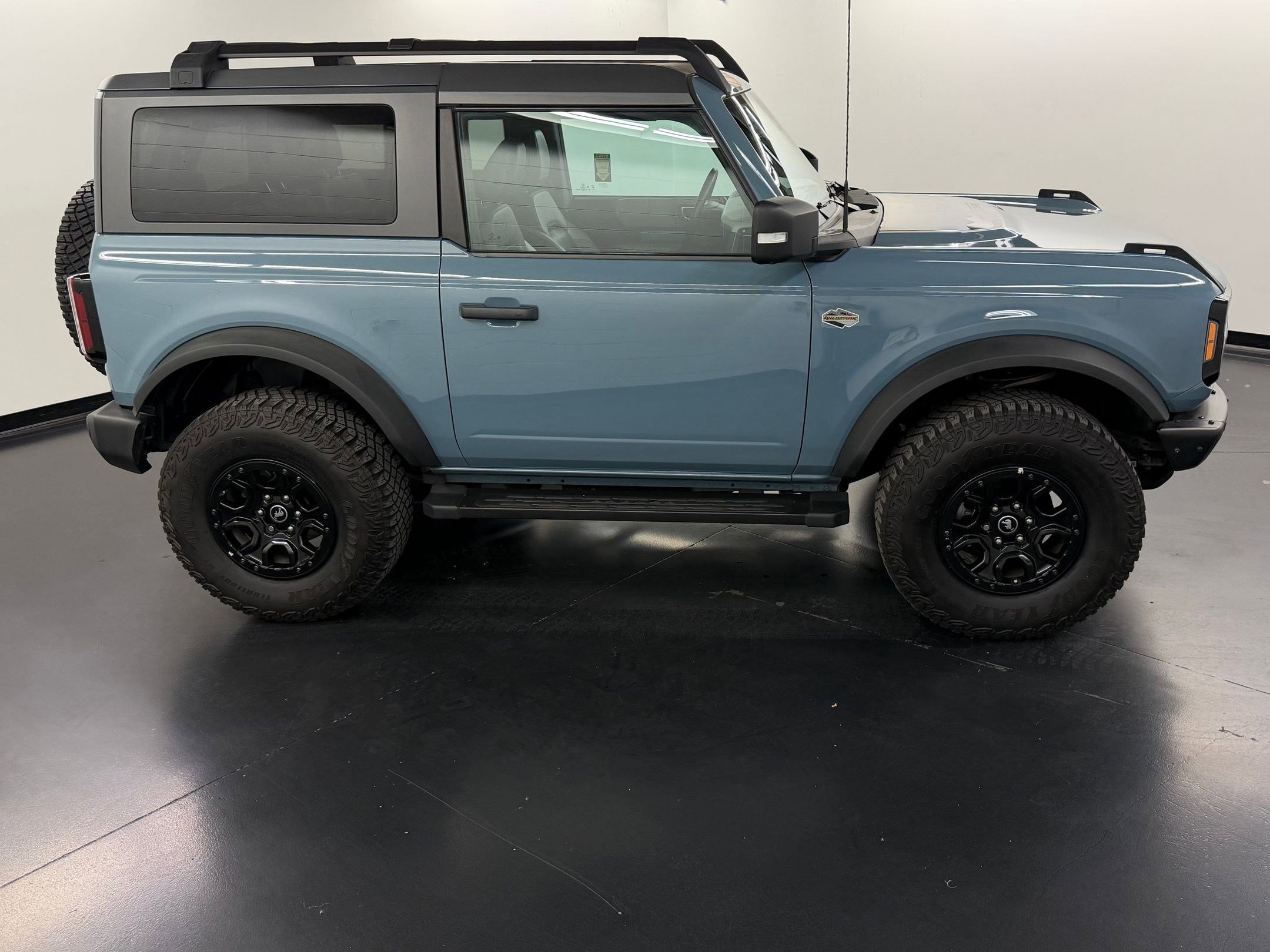 Used 2022 Ford Bronco Wildtrak image 8