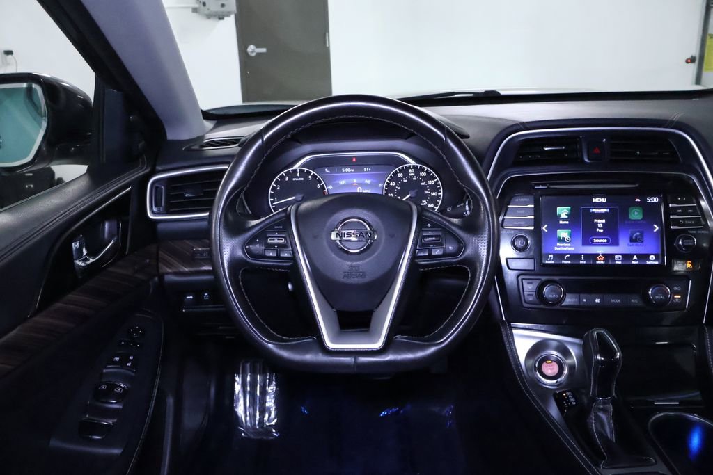 Used 2017 Nissan Maxima Platinum w/ Interior Lighting Package image 19