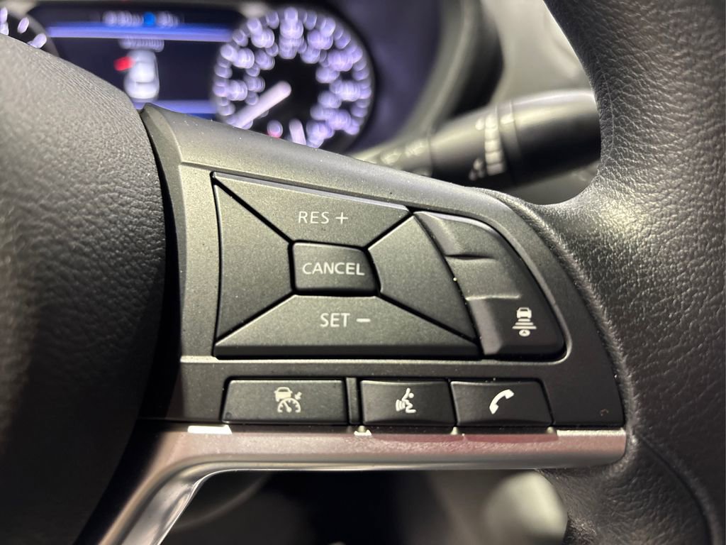 Used 2025 Nissan Sentra SV image 27