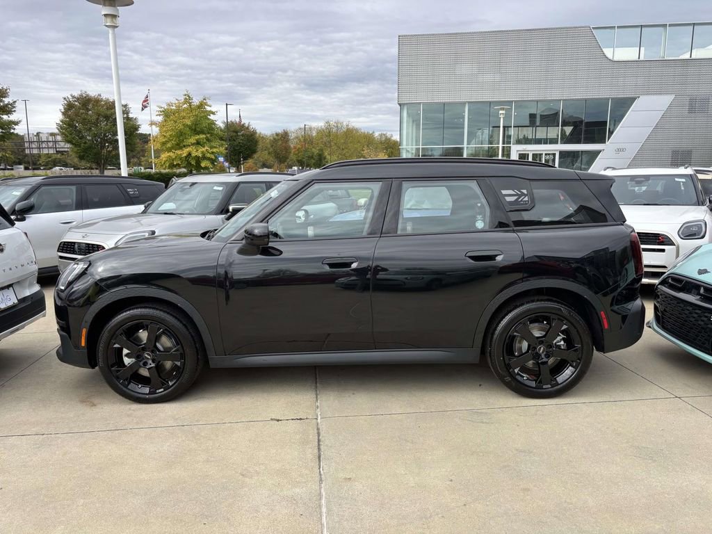 New 2026 MINI Cooper Countryman S image 3