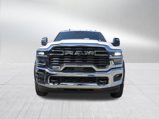 New 2026 RAM 4500 Tradesman w/ Chrome Appearance Group AWD/4WD image 8