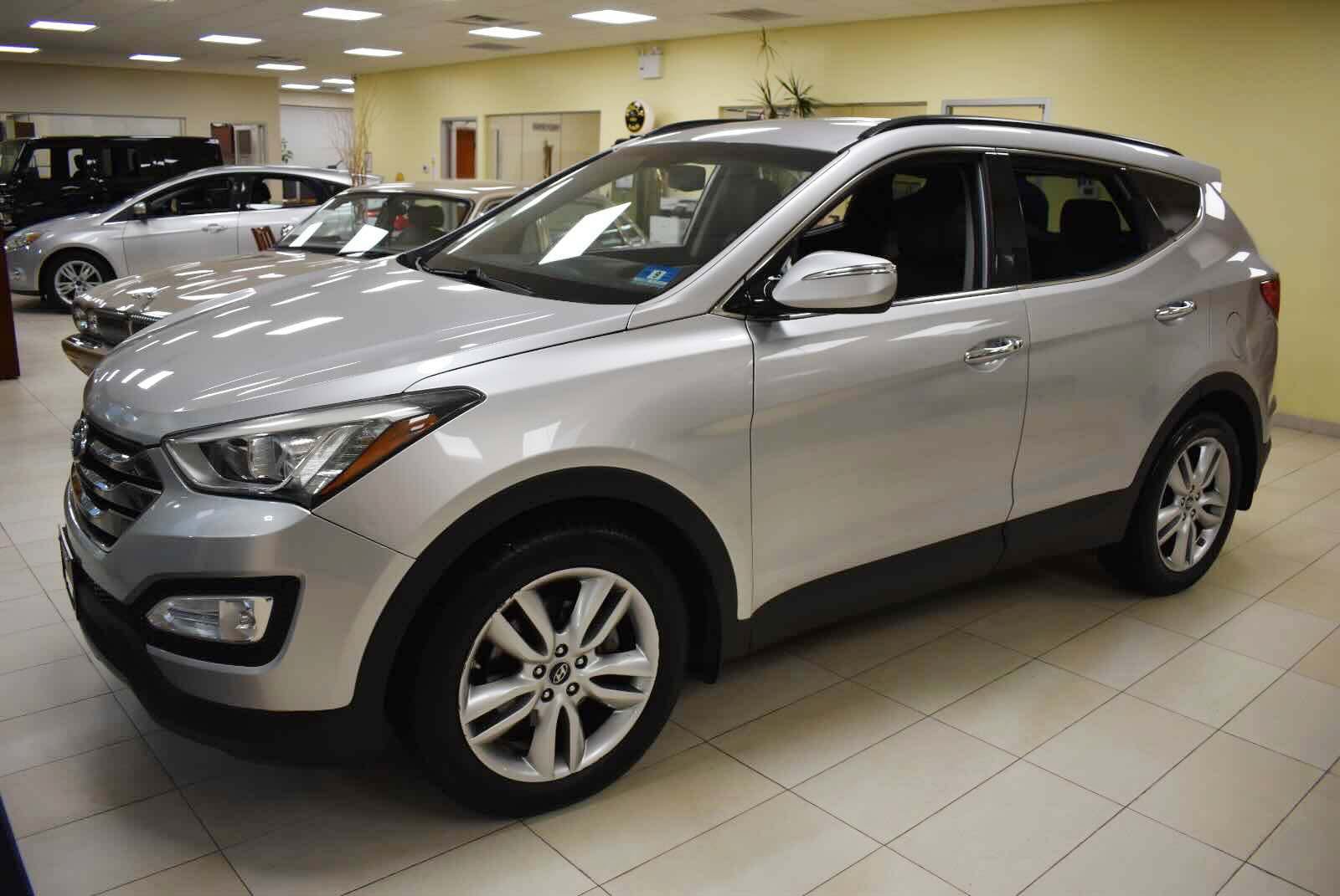 Used 2014 Hyundai Santa Fe Sport 2.0T w/ Navigation Package 06 AWD/4WD image 7