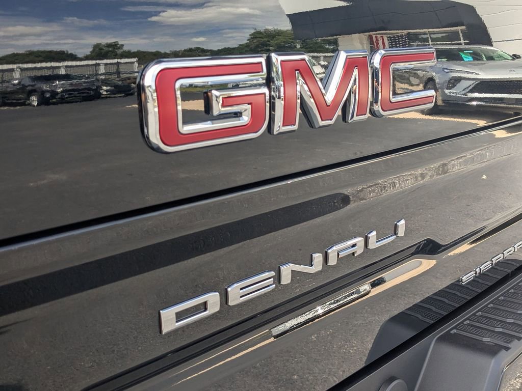 New 2026 GMC Sierra 1500 Denali AWD/4WD image 23