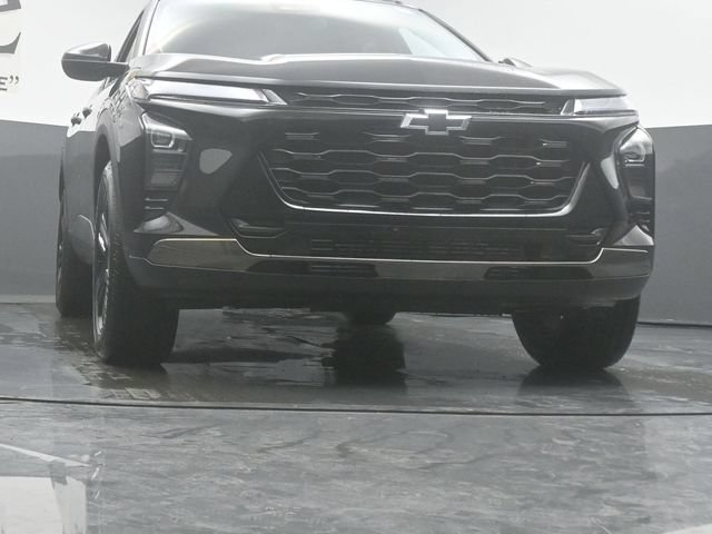 New 2026 Chevrolet Trax ACTIV w/ Driver Confidence Package FWD image 3