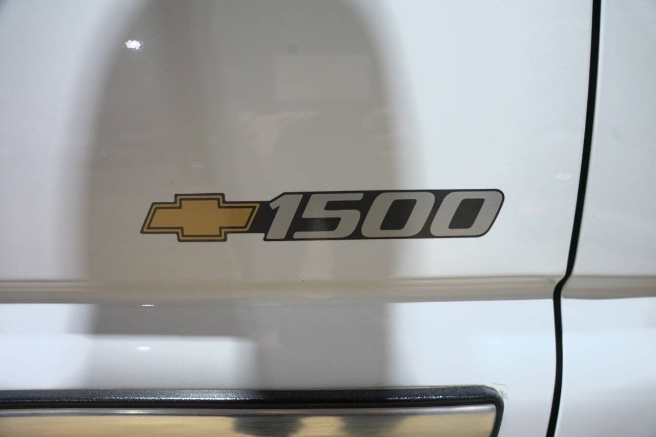 Used 2000 Chevrolet Silverado 1500 4x4 Regular Cab w/ Exterior Appearance Pkg image 28