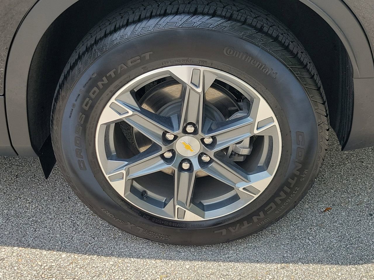 Used 2025 Chevrolet Blazer LT FWD image 5