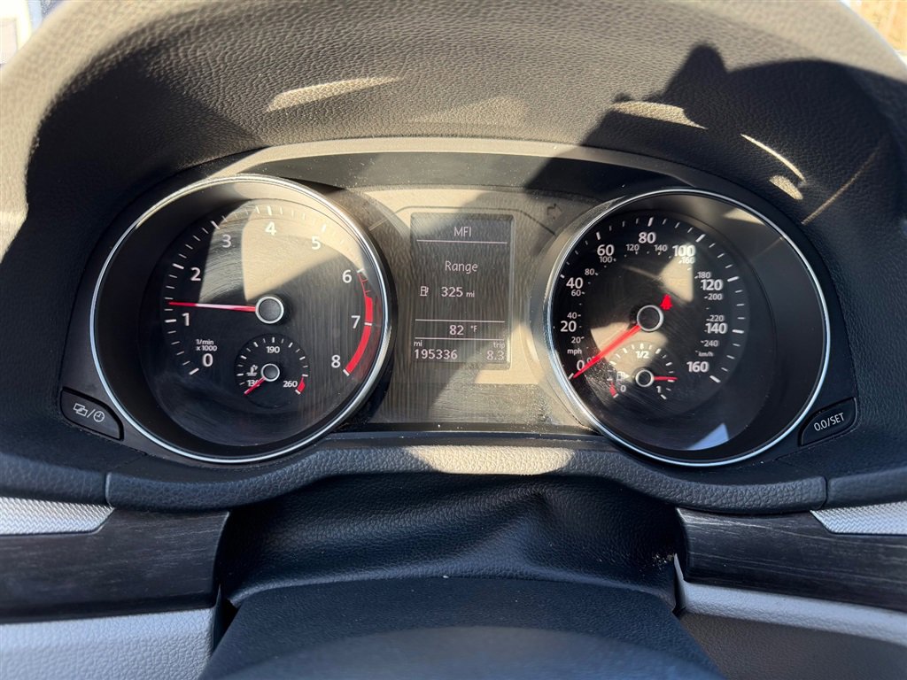 Used 2017 Volkswagen Passat 1.8T SE w/ SE Lighting Package FWD image 19