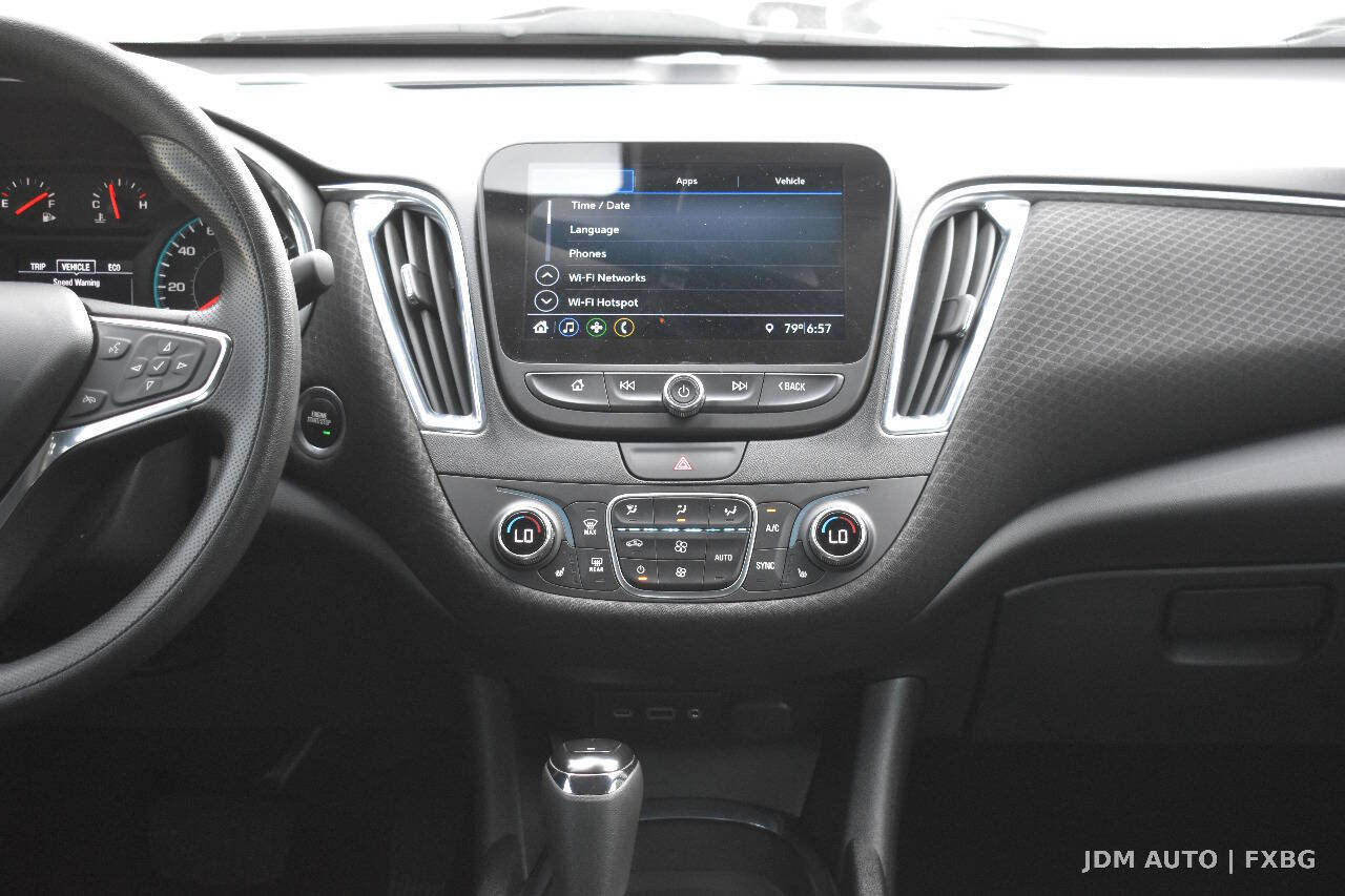 Used 2019 Chevrolet Malibu LT w/ LPO, Convenience Package 2 FWD image 23
