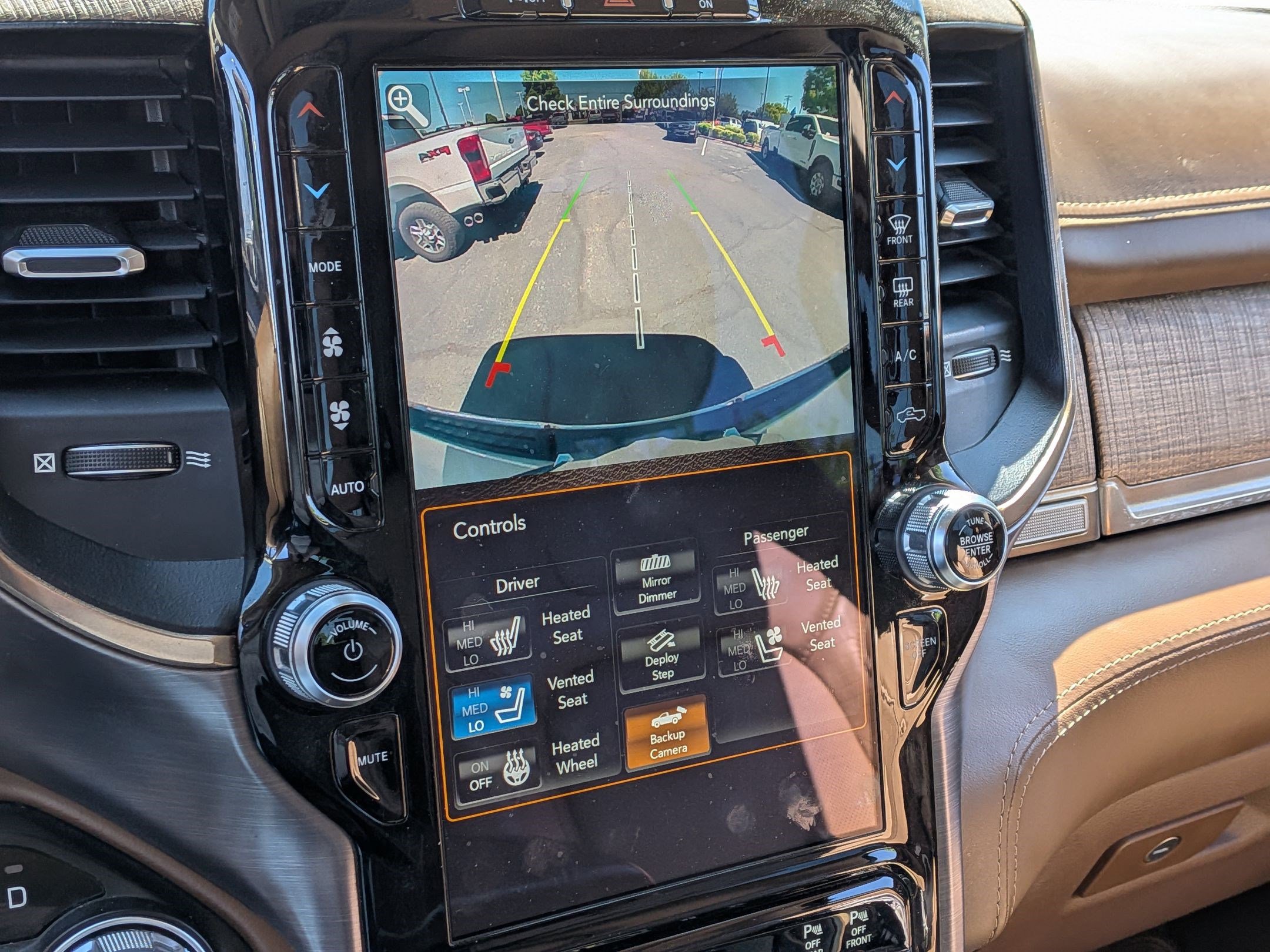 Used 2019 RAM 1500 Limited AWD/4WD image 22