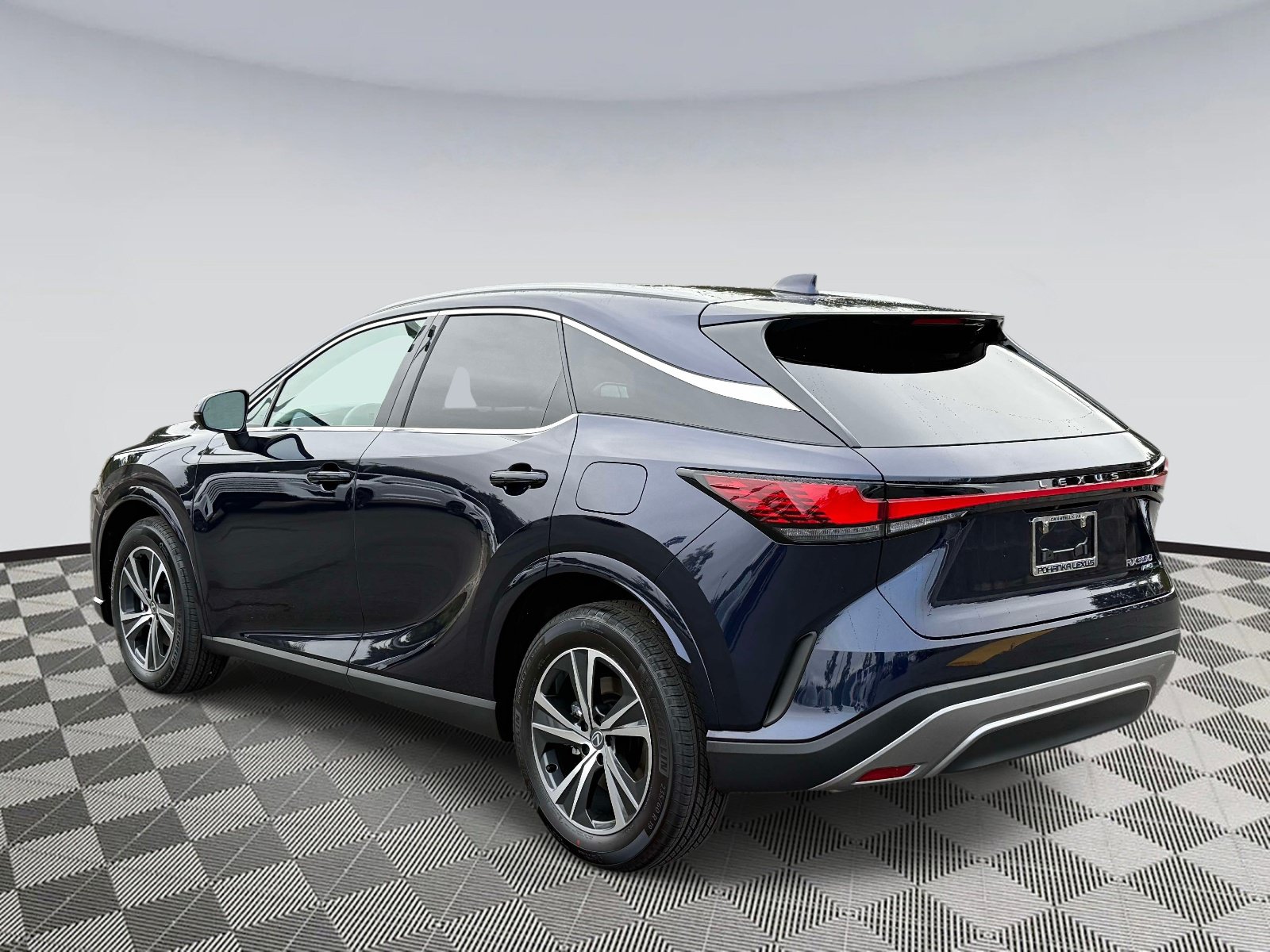 Used 2026 Lexus RX 350 Premium w/ Accessory Package (Z1) AWD/4WD image 4
