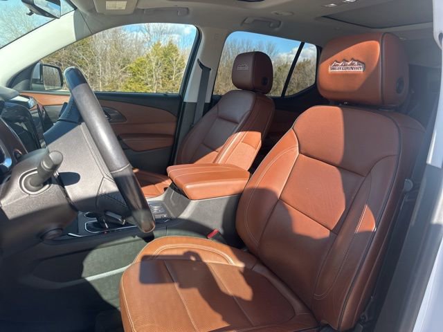 Used 2021 Chevrolet Traverse High Country image 14
