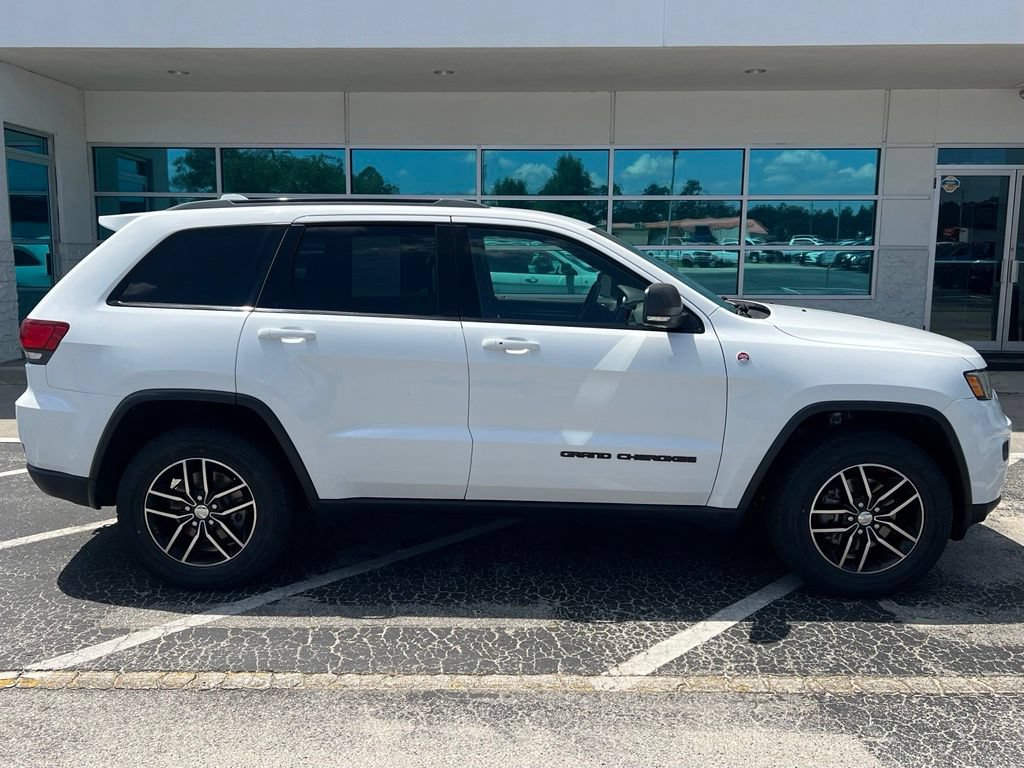 Used 2018 Jeep Grand Cherokee Trailhawk AWD/4WD video 2
