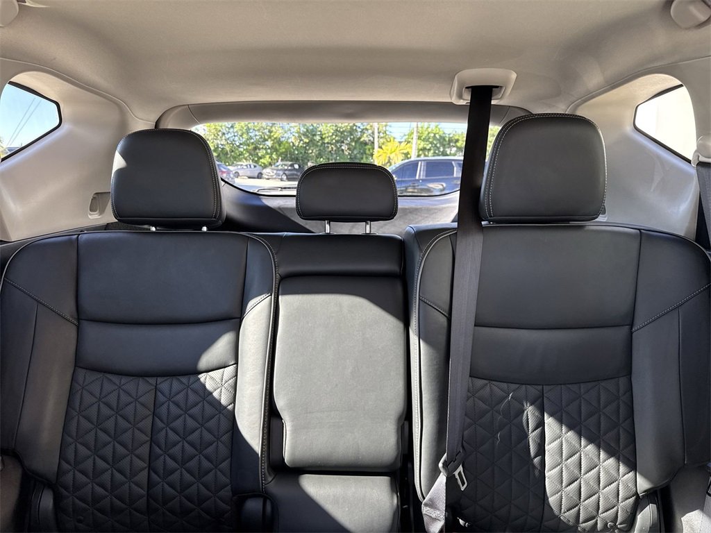 Used 2019 Nissan Murano Platinum image 19
