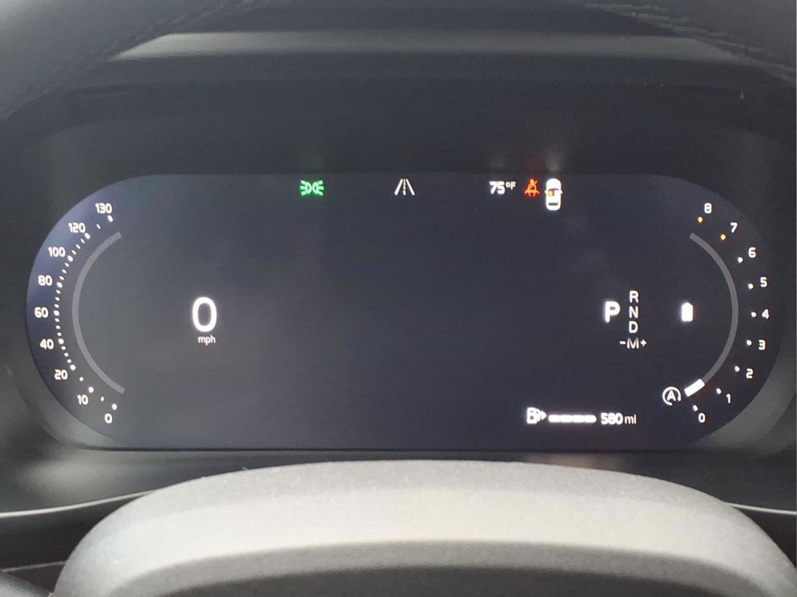 New 2026 Volvo XC40 B5 Plus w/ Climate Package AWD/4WD image 13