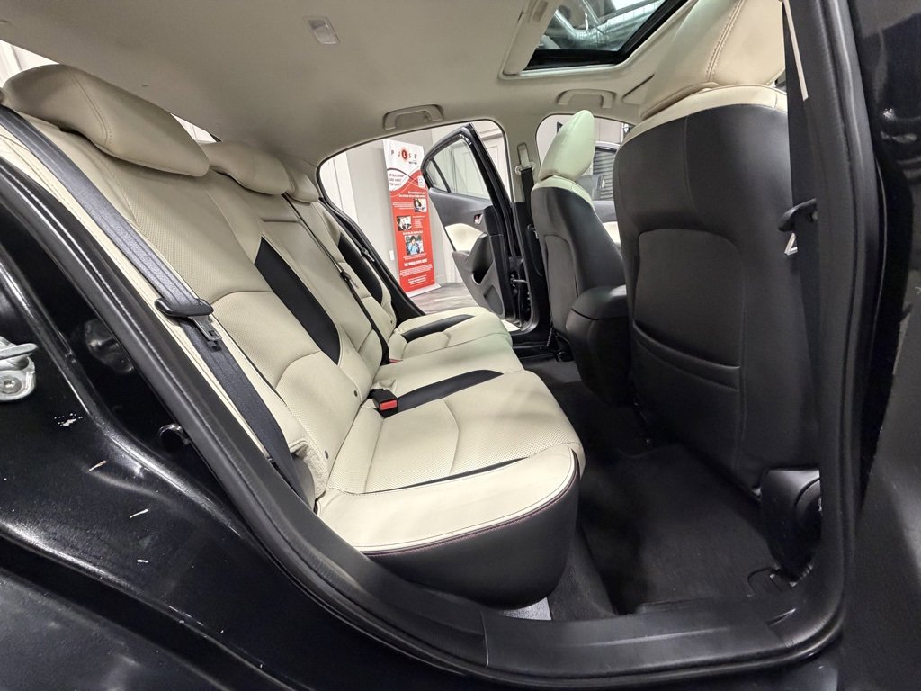 Used 2015 MAZDA MAZDA3 s Grand Touring image 48